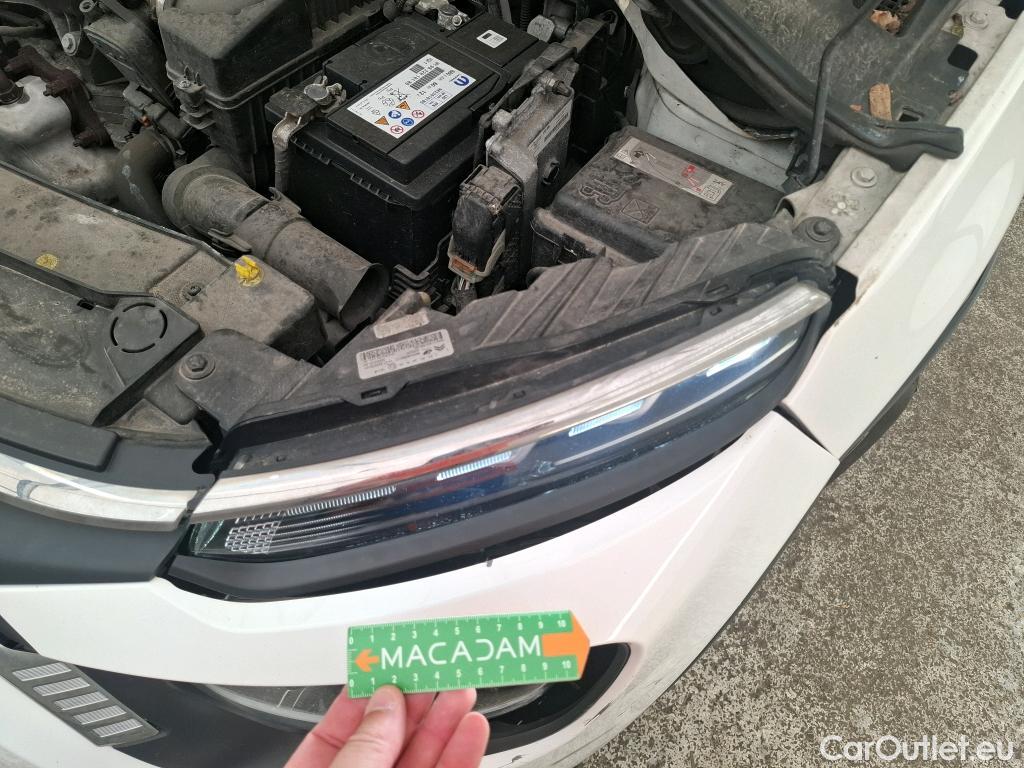  Citroen  C3  Feel Pack 1.2 PureTech 80CV BVM5 E6d #24