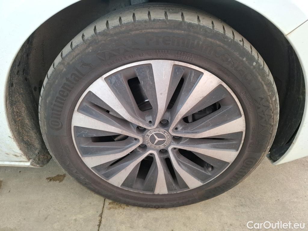  Mercedes  B-Klasse MERCEDES-BENZ Classe B / 2019 / 5P / monospace B 200 d Business Line Edition BA8 #37