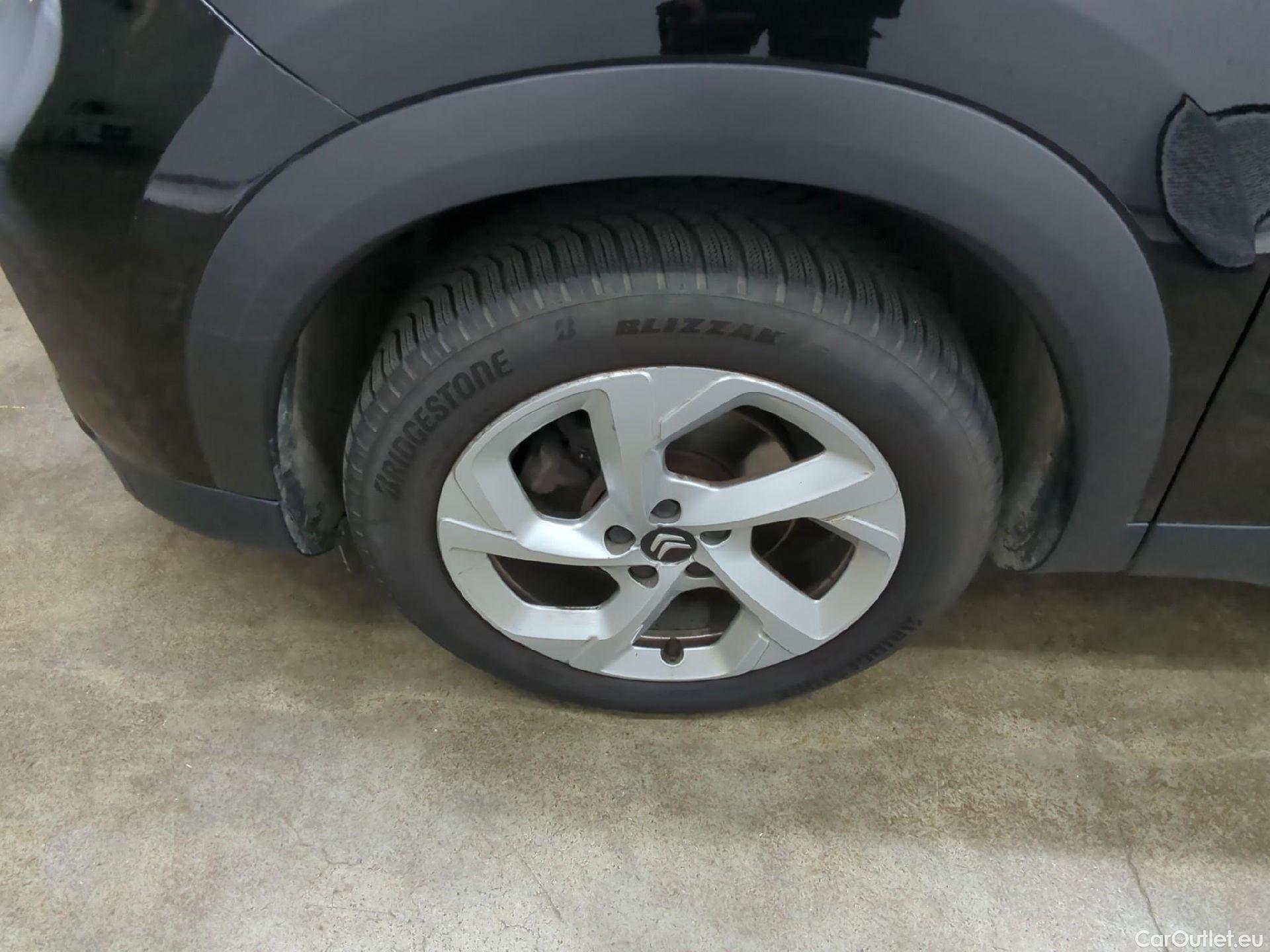  Citroen  C5 Aircross CITROEN  / 2022 / 5P / SUV PureTech 130 S&S EAT8 Feel #1
