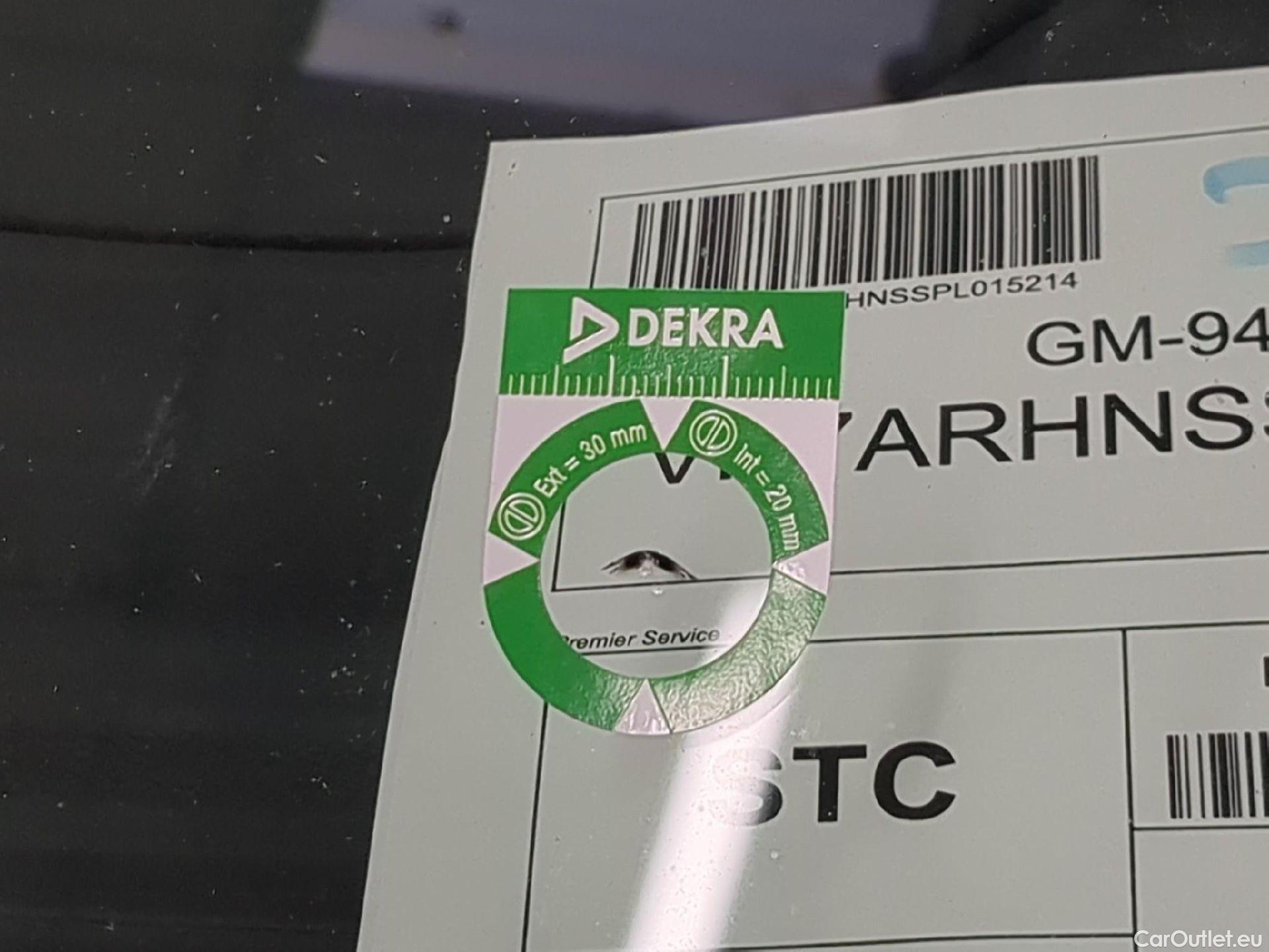  Citroen  C5 Aircross CITROEN  / 2022 / 5P / SUV PureTech 130 S&S EAT8 Feel #24
