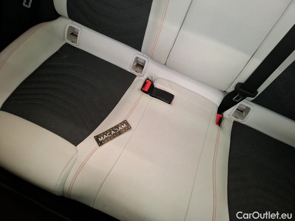  Mercedes  B-Klasse MERCEDES-BENZ Classe B / 2019 / 5P / monospace B 200 d Business Line Edition BA8 #30