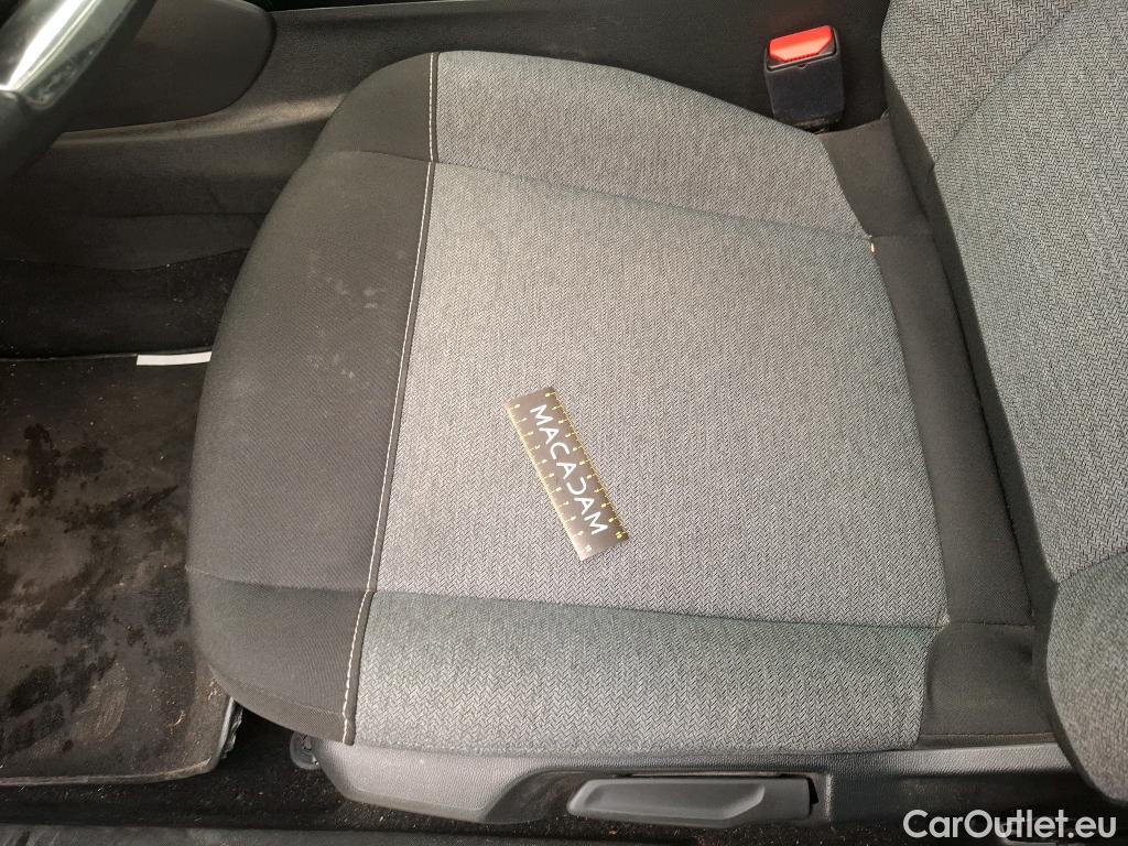  Citroen  C4  Berline Feel 1.2 PureTech 130CV BVM6 6E #27