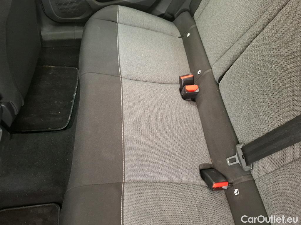  Citroen  C4  Berline Feel 1.2 PureTech 130CV BVM6 6E #31