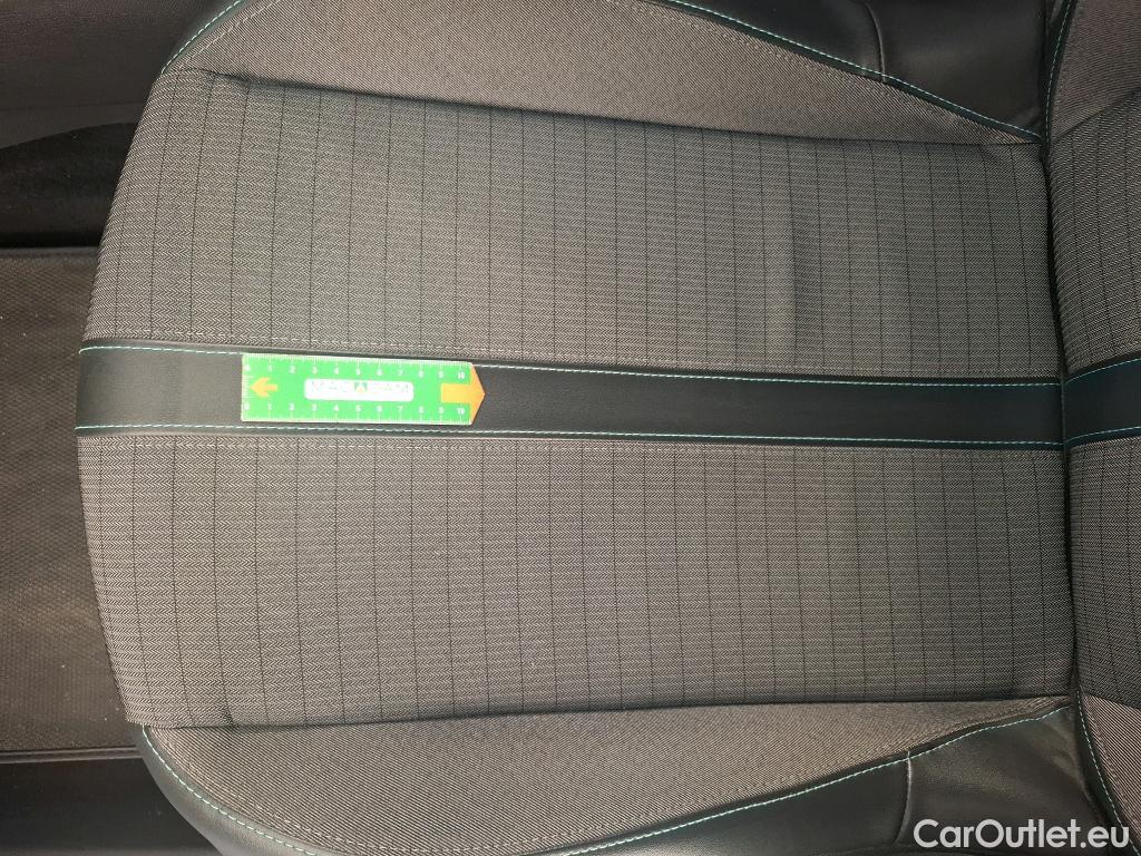  Peugeot  2008  Allure Business 1.5 HDi 110CV BVM6 E6d #16