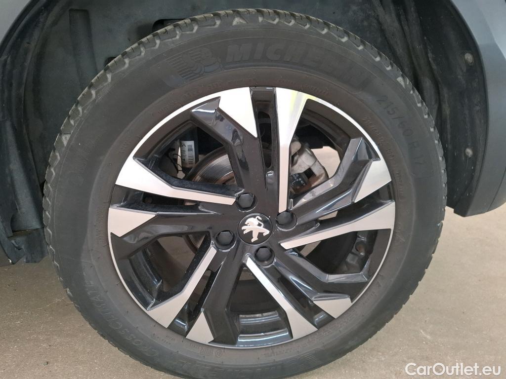  Peugeot  2008  Allure Pack 1.5 HDi 110CV BVM6 E6d #33