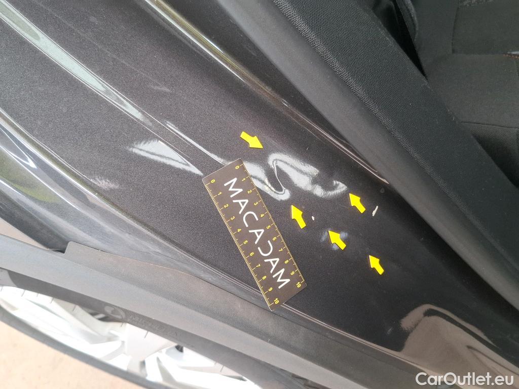  Peugeot  3008  Active Pack 1.5 HDi 130CV BVA8 E6d #11