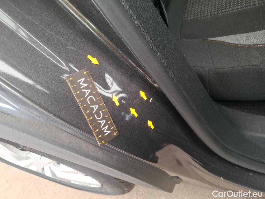  Peugeot  3008  Active Pack 1.5 HDi 130CV BVA8 E6d #10