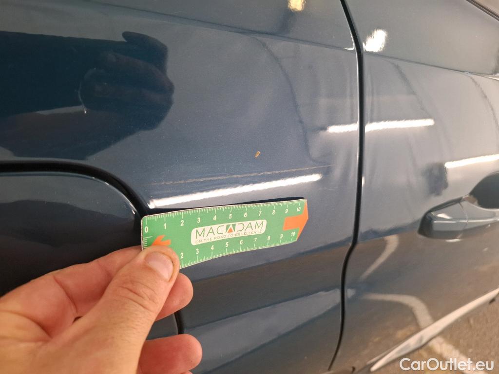  Peugeot  3008  Allure 1.5 HDi 130CV BVA8 E6d #44