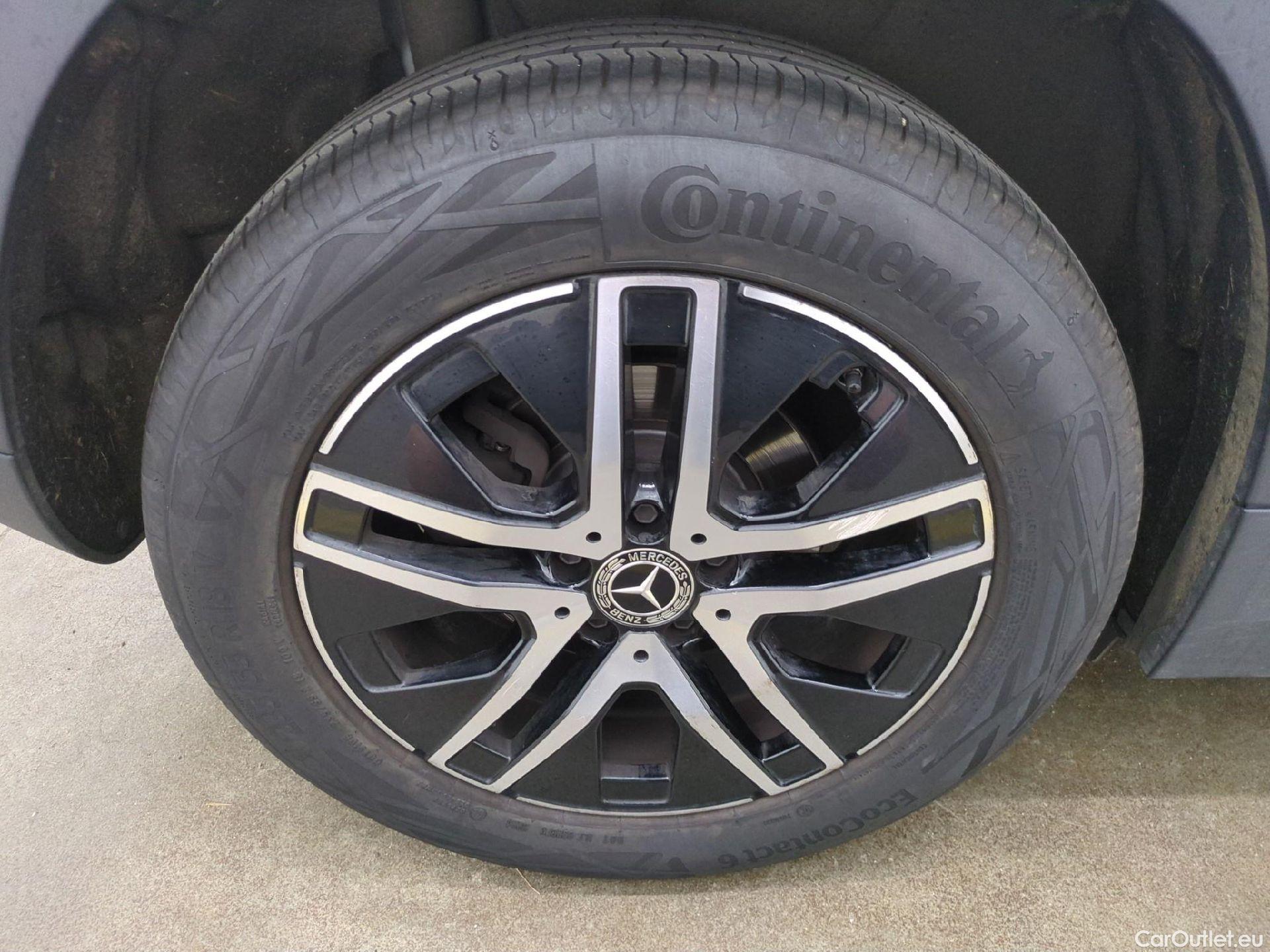  Mercedes  GLA MERCEDES-BENZ  / 2020 / 5P / SUV 2.0  200 D BUSINESS LINE DCT #7