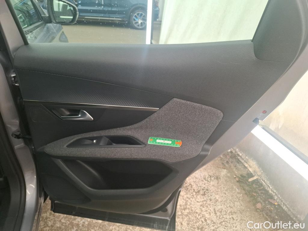  Peugeot  3008  II Active Pack 1.2 PureTech 130CV BVA8 E6d #1