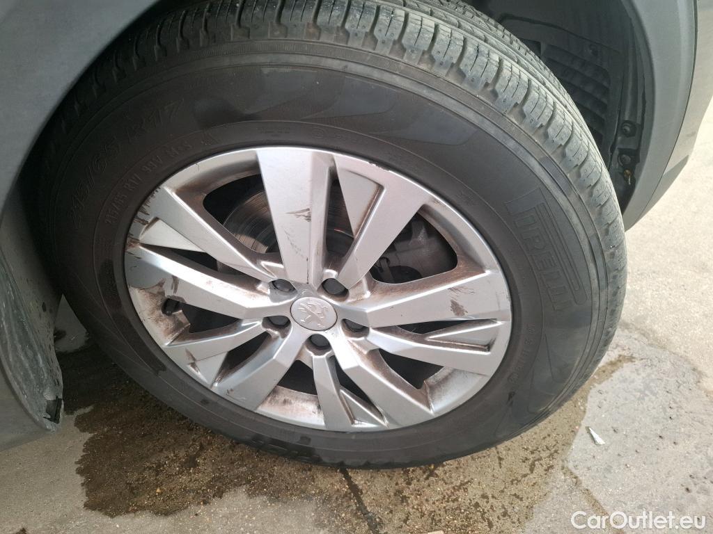  Peugeot  5008  Active Business 1.2 PureTech 130CV BVA8 E6d #43