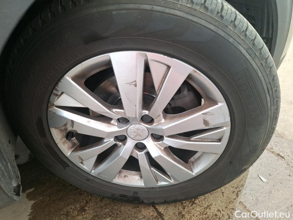  Peugeot  5008  Active Business 1.2 PureTech 130CV BVA8 E6d #23