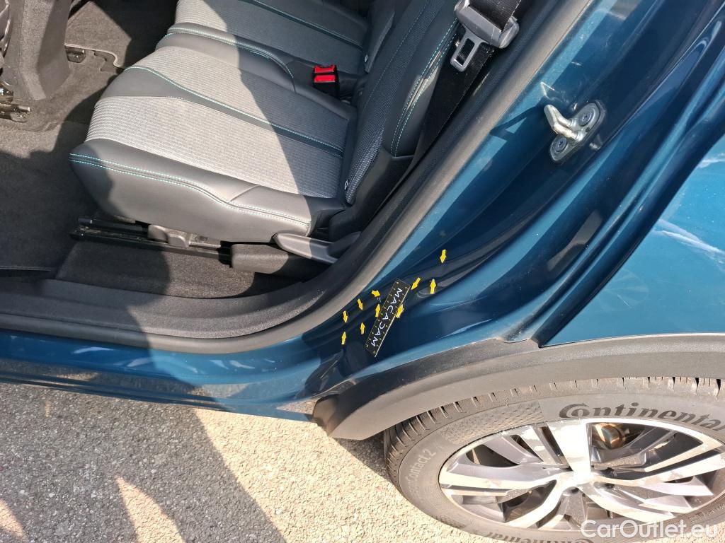  Peugeot  5008  Allure Pack 1.5 HDi 130CV BVA8 7 Sieges E6d #26