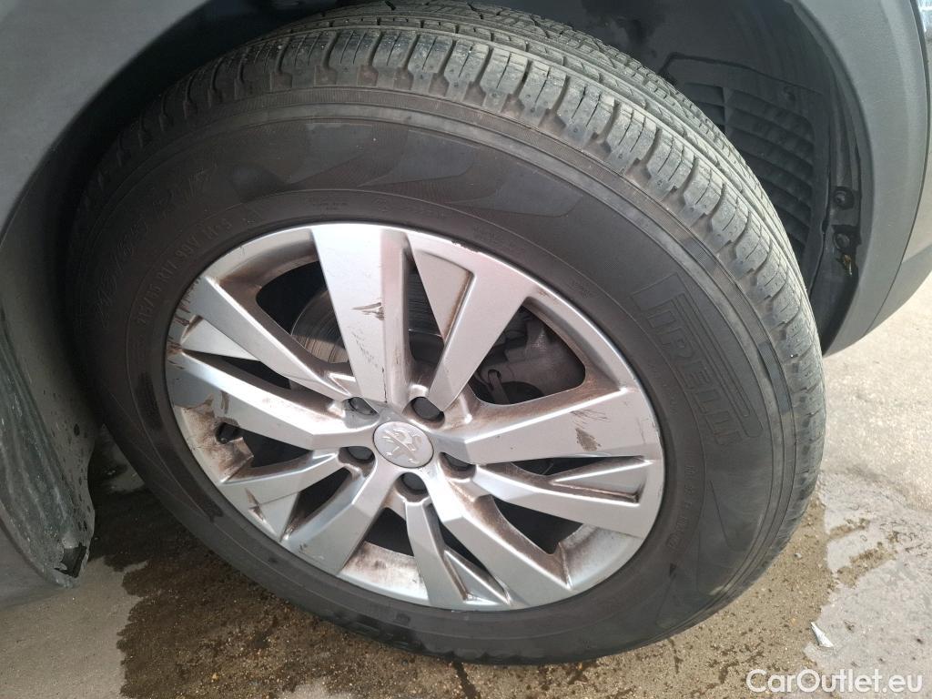  Peugeot  5008  Active Business 1.2 PureTech 130CV BVA8 E6d #22