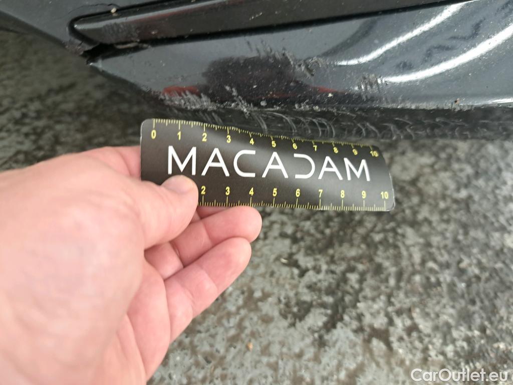  Toyota  Corolla TOYOTA  / 2018 / 5P / Berline Hybride 122h Dynamic Business Beyond Zer #3