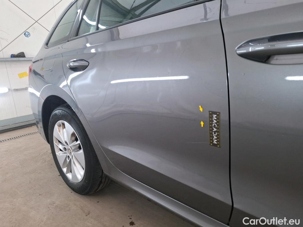  Skoda  Octavia  Break Business 2.0 TDI 115CV BVA7 E6d #9