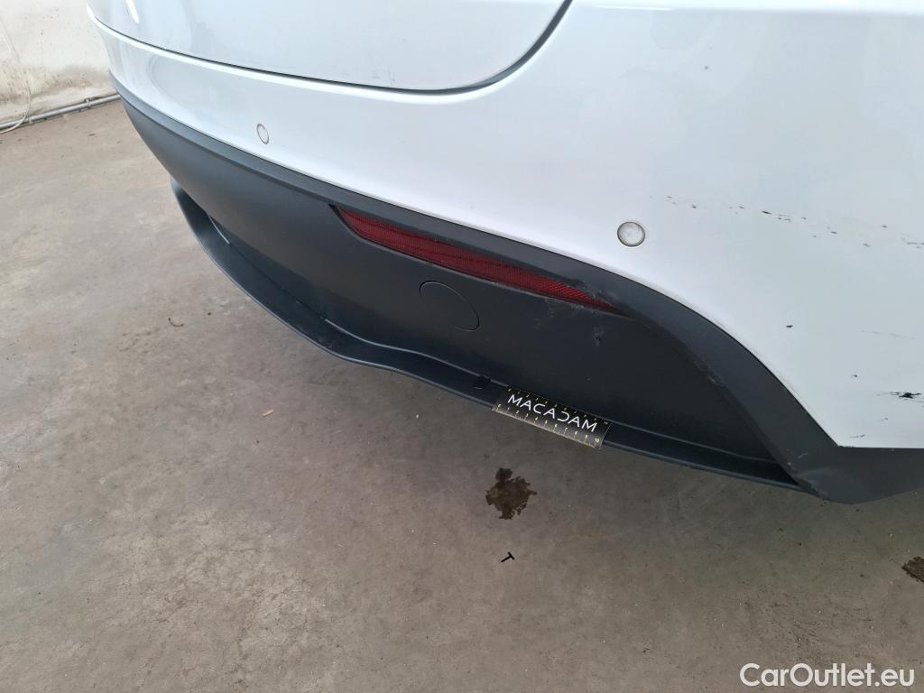 Tesla  Model Y TESLA  / 2020 / 5P / SUV Grand Autonomie Dual Motor AWD #30