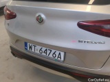 Alfa Romeo   STELVIO Alfa Romeo 2.0 Turbo 16v Super 200KM AT AWD 5d #33