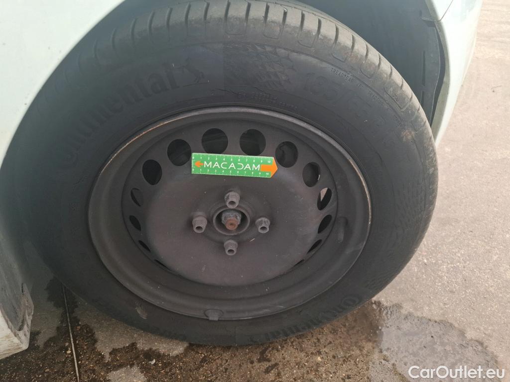  Renault  Clio  IV Air MediaNav 1.5 dCi 75CV BVM5 E6 #29