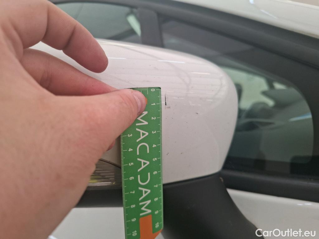  Renault  Clio  IV Air MediaNav 1.5 dCi 75CV BVM5 E6 #49