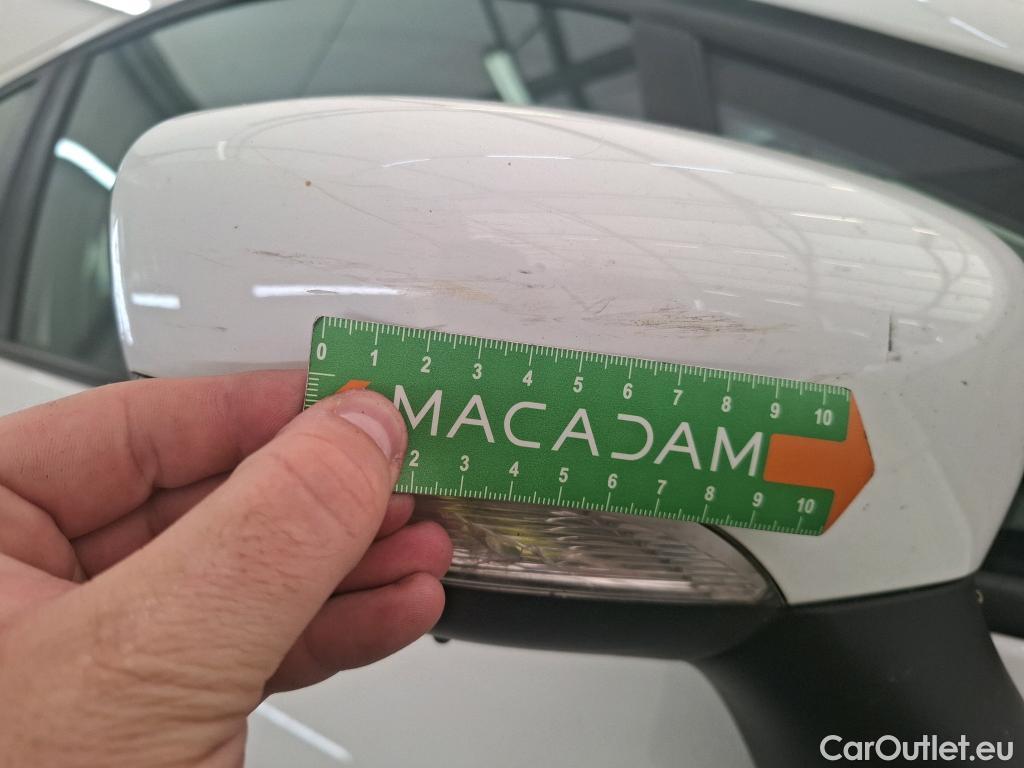  Renault  Clio  IV Air MediaNav 1.5 dCi 75CV BVM5 E6 #50