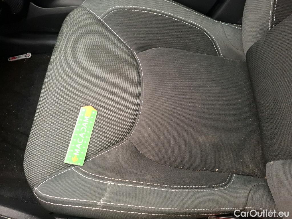 Renault  Clio  IV Air MediaNav 1.5 dCi 75CV BVM5 E6 #52