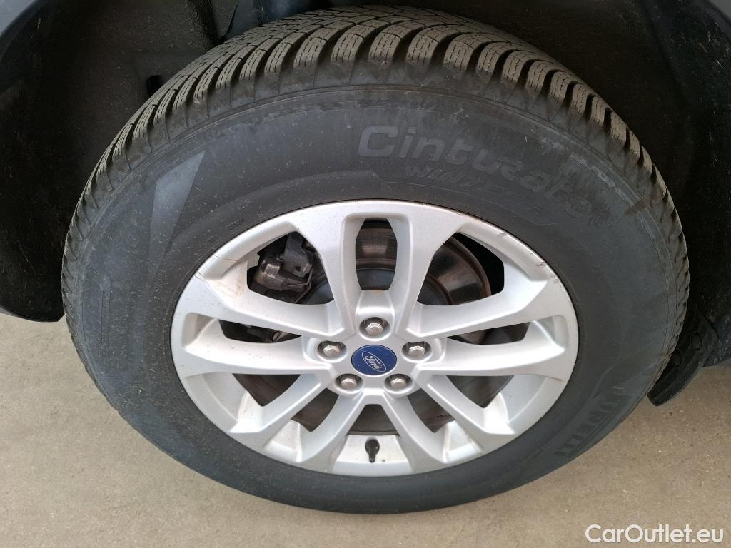  Ford  Kuga  Plug-In Hybrid Titanium 2.5 240CV BVA6 E6d #34