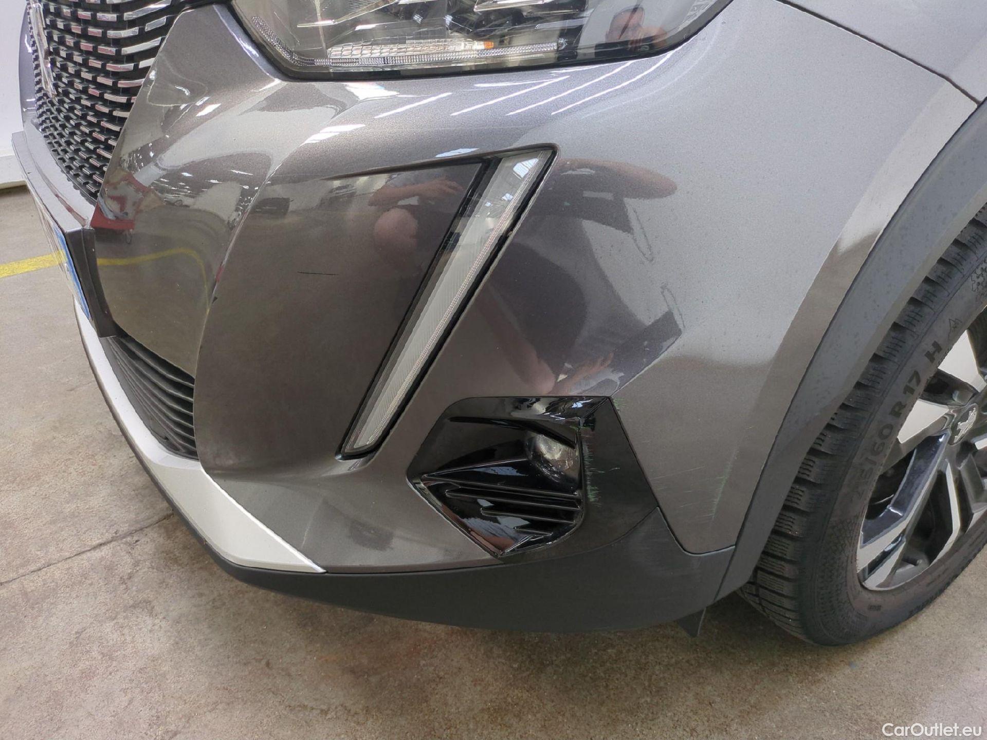  Peugeot  2008  Allure Pack 1.5 HDi 130CV BVA8 E6d #47