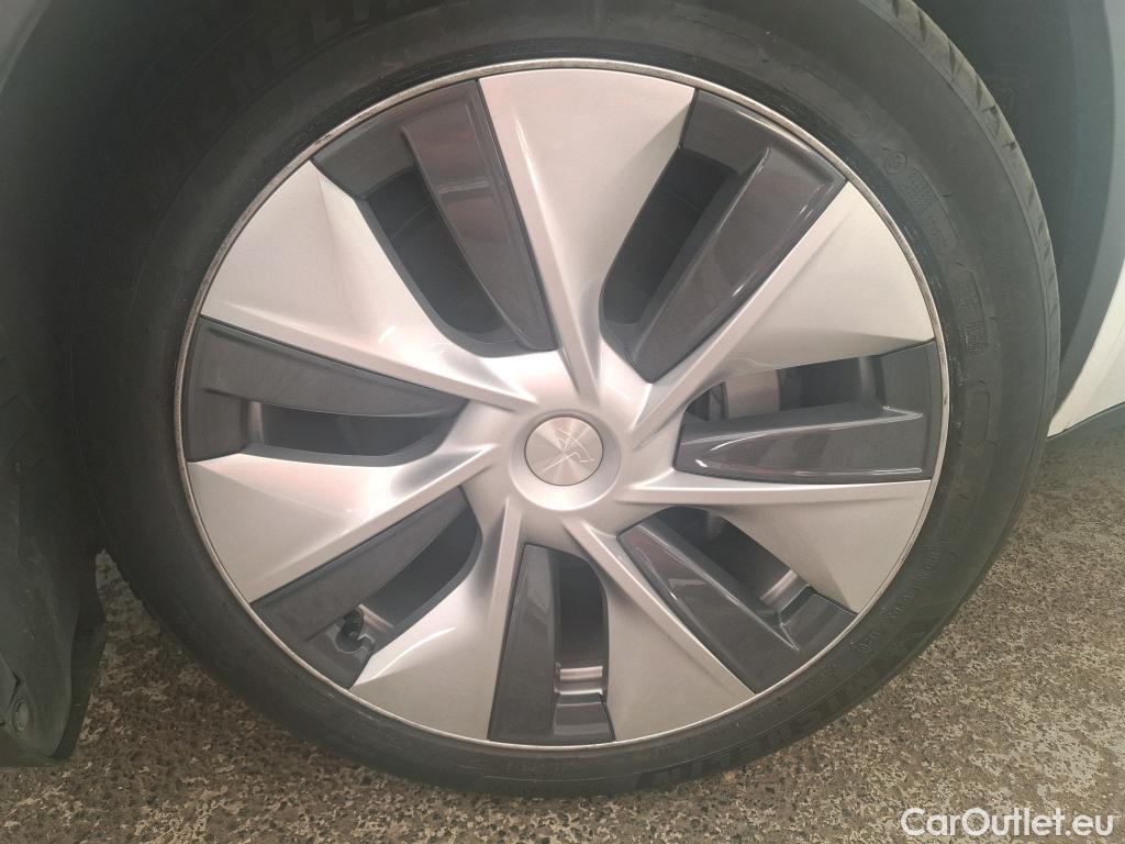  Tesla  Model Y TESLA  / 2021 / 5P / SUV RWD #2