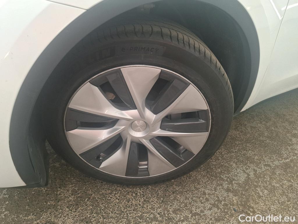  Tesla  Model Y TESLA  / 2021 / 5P / SUV RWD #1