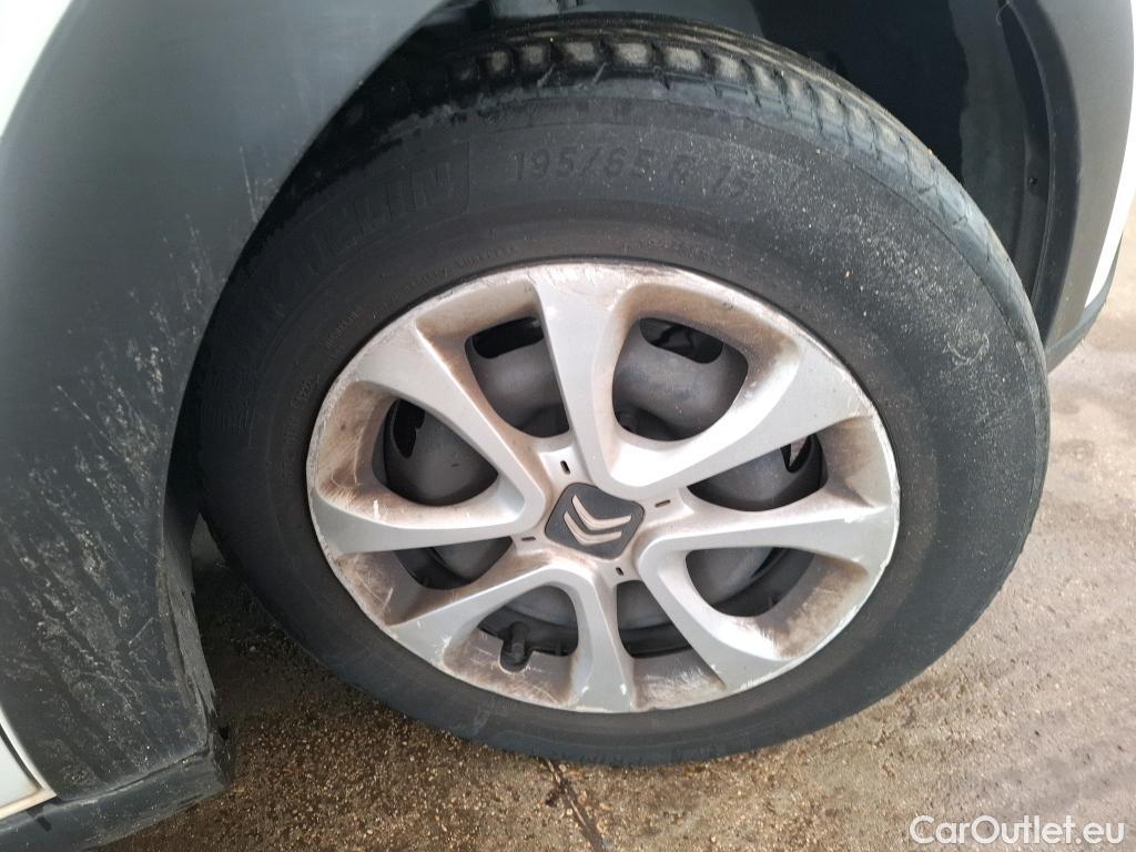  Citroen  C3  Société Feel 1.5 BlueHDI 100CV BVM5 E6dT #34