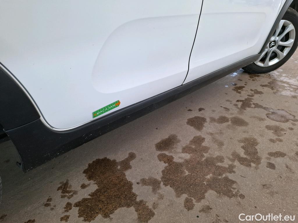  Citroen  C3  Société Feel 1.5 BlueHDI 100CV BVM6 E6d #3