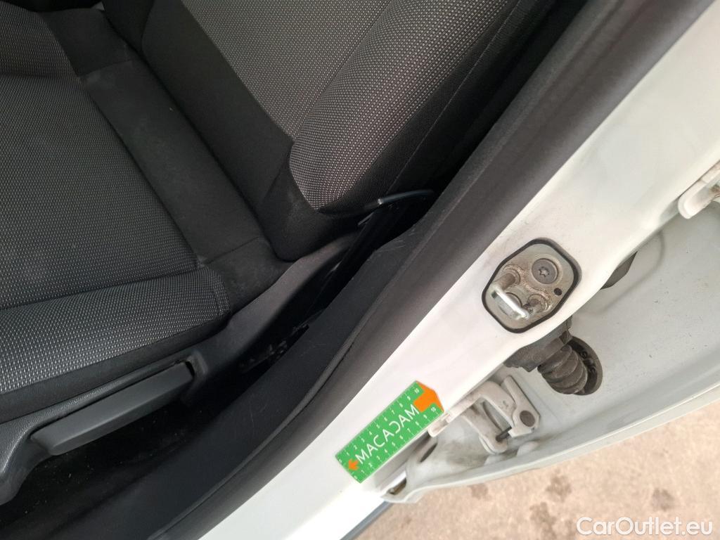  Citroen  C3  Société Feel 1.5 BlueHDI 100CV BVM6 E6d #7
