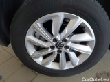  Volkswagen  T-CROSS VOLKSWAGEN  / 2019 / 5P / SUV 1.0 TSI 81KW STYLE #48