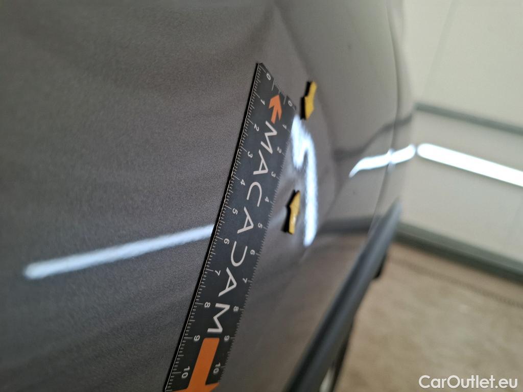  Renault  Captur RENAULT  5p Crossover Business dCi 90 - 18 #43