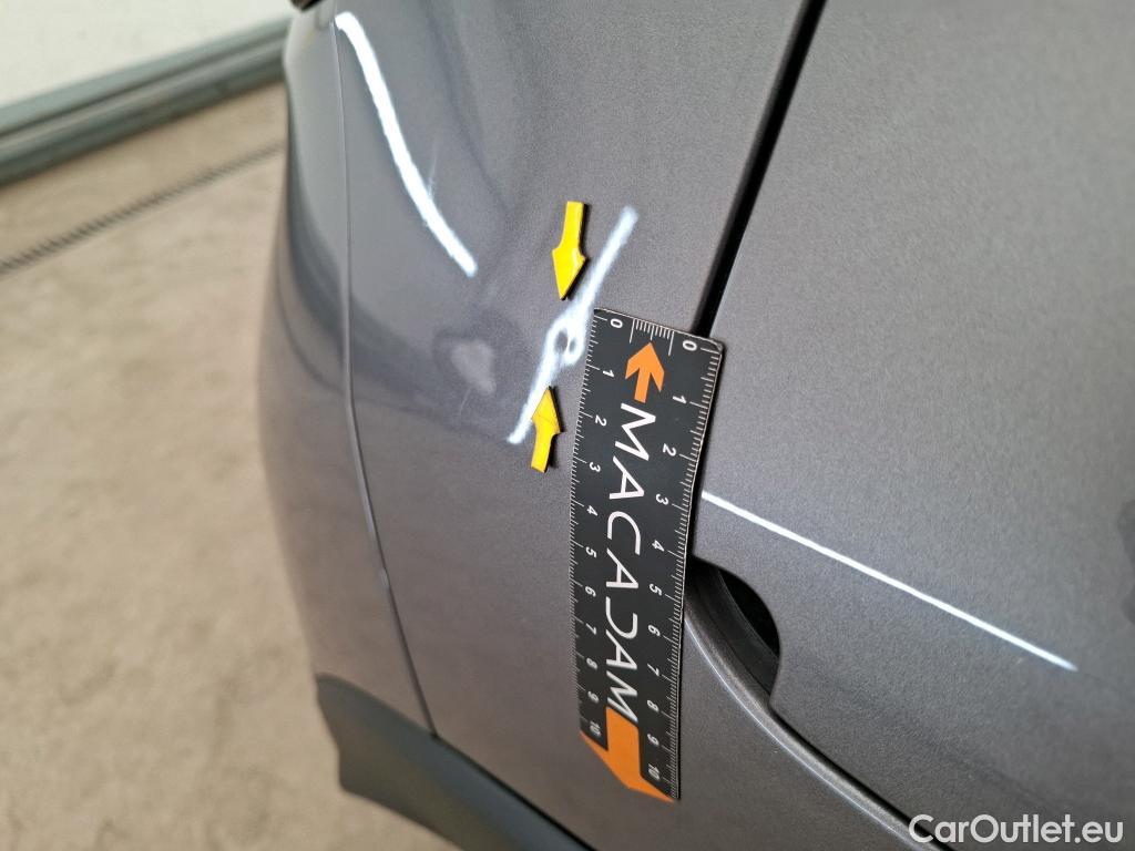  Renault  Captur RENAULT  5p Crossover Business dCi 90 - 18 #22