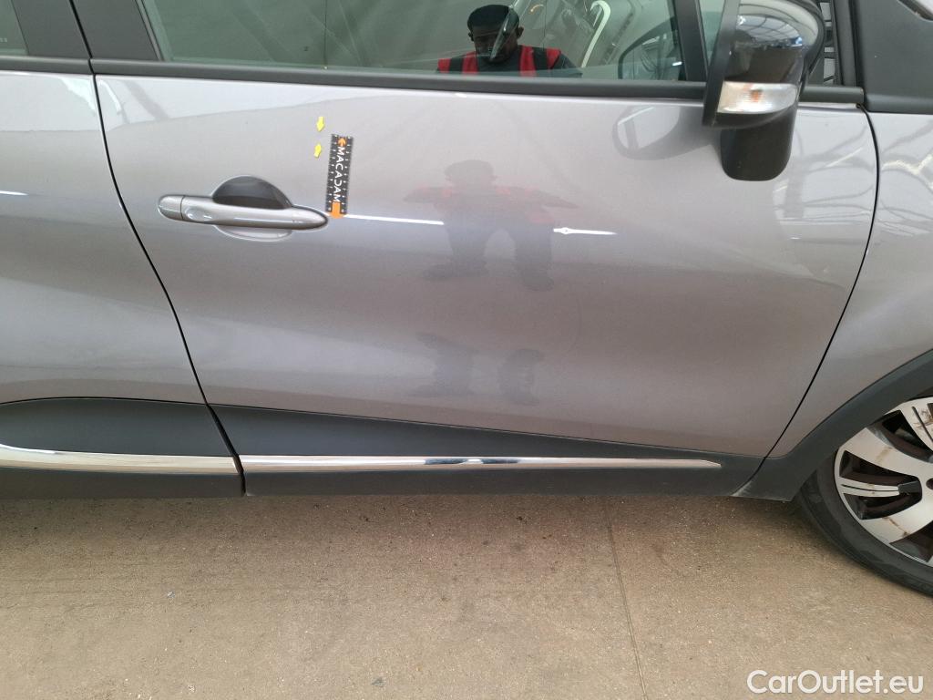  Renault  Captur RENAULT  5p Crossover Business dCi 90 - 18 #23