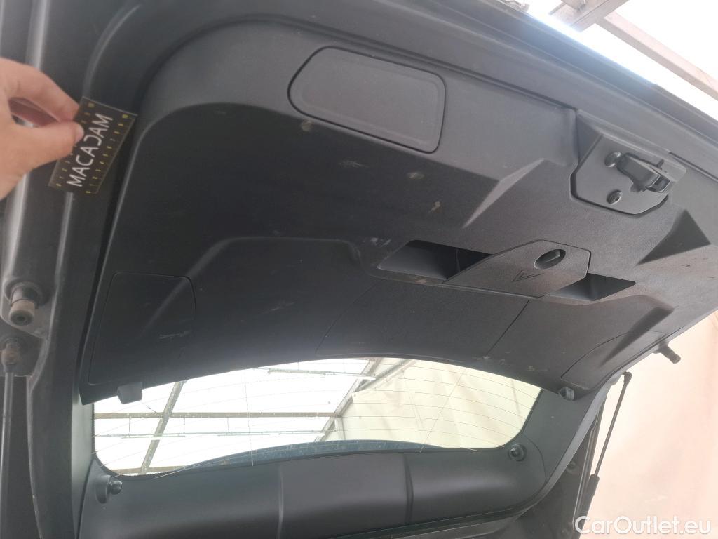  Peugeot  3008  Active Pack 1.2 PureTech 130CV BVM6 E6d #23