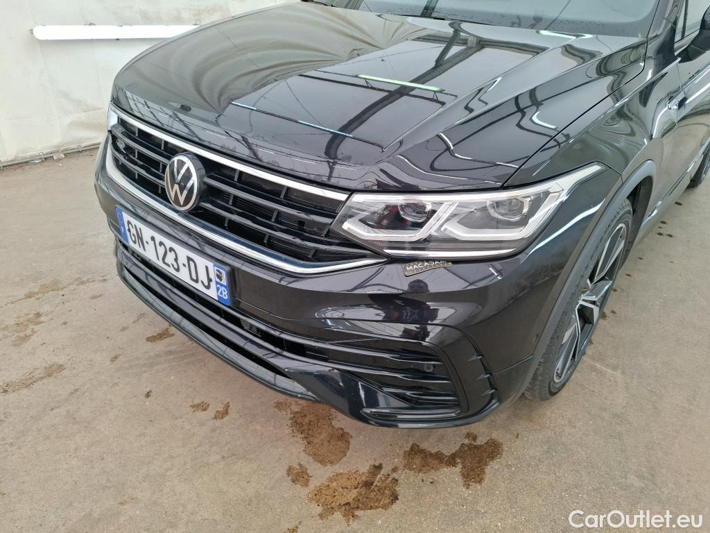  Volkswagen  Tiguan VOLKSWAGEN  / 2020 / 5P / SUV 2.0 TDI 150 DSG7 R-Line #17