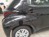 Toyota  Yaris TOYOTA  / 2020 / 5P / BERLINA HYBRID BUSINESS MY22 #70