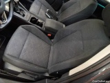  Volkswagen  Golf  Variant 2.0 TDI SCR Life Manual Diesel  17 #15