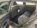  Volkswagen  Golf  Variant 2.0 TDI SCR Life Manual Diesel  17 #9