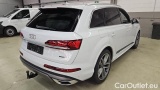 Q7