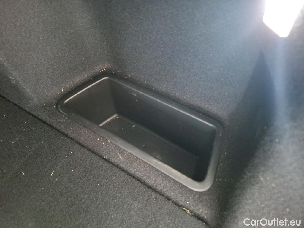  Bmw  X1 BMW  / 2022 / 5P / SUV sDrive18i xLine DKG7 #13