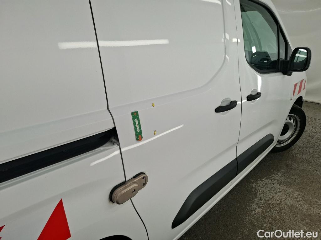  Citroen  Berlingo  Fourgon Club M 1000 1.2 PureTech 130CV BVA8 E6d #6