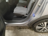  Peugeot  5008 Peugeot  1.5 BlueHDi 96kW S&S Allure 5d #41