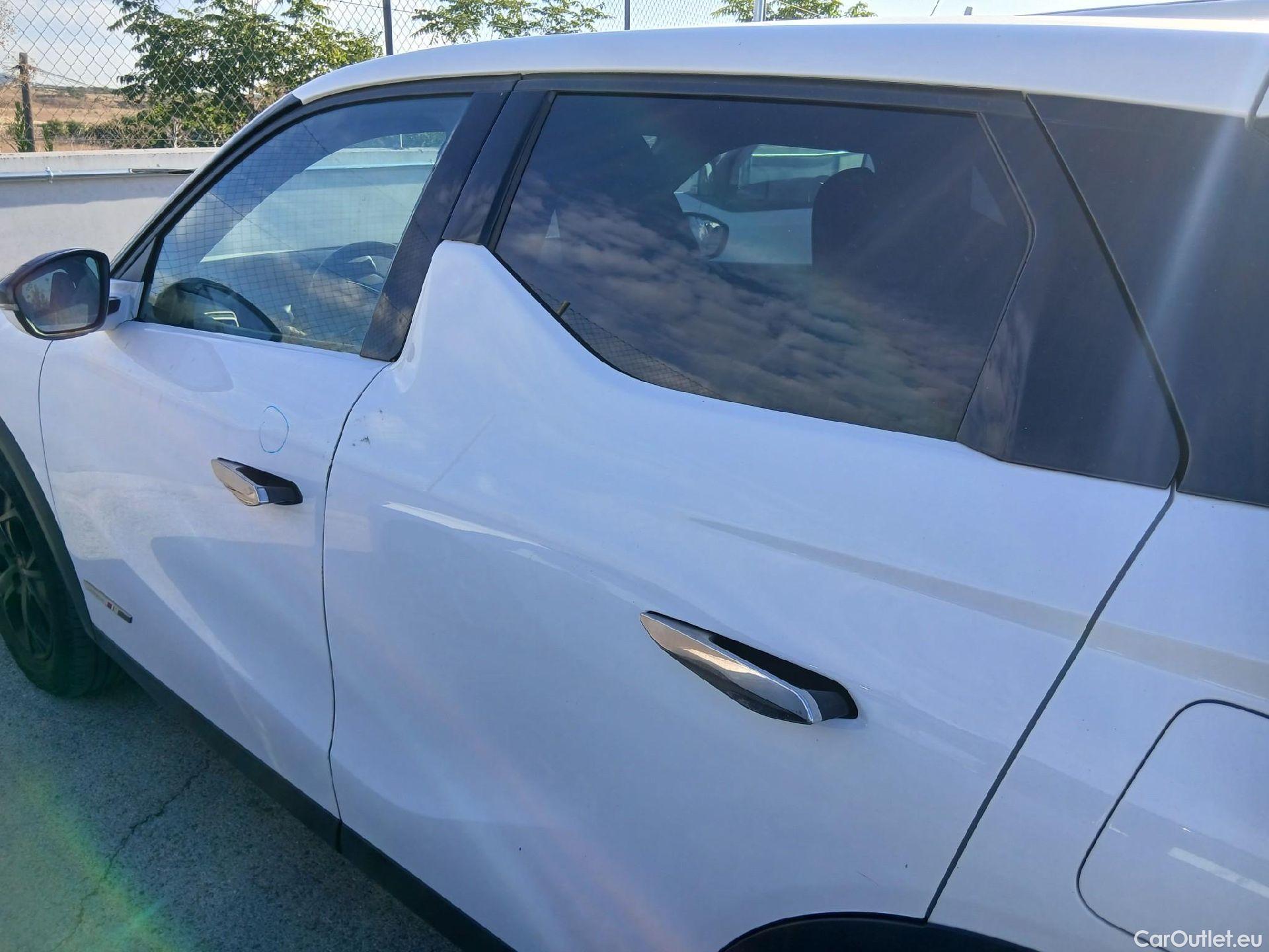  Citroen  DS3 DS DS 3 Crossback / 2018 / 5P / todoterreno PureTech 73 kW Manual PERFORMANCE LINE (AC) #8