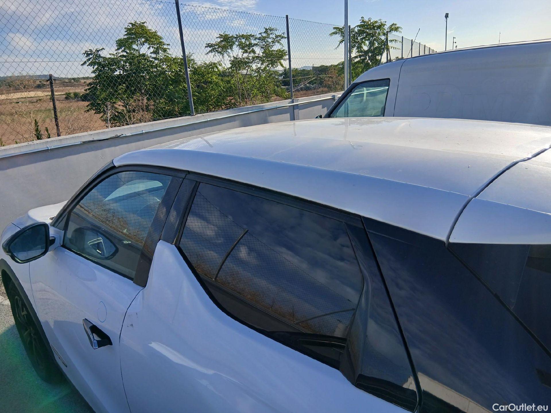  Citroen  DS3 DS DS 3 Crossback / 2018 / 5P / todoterreno PureTech 73 kW Manual PERFORMANCE LINE (AC) #9