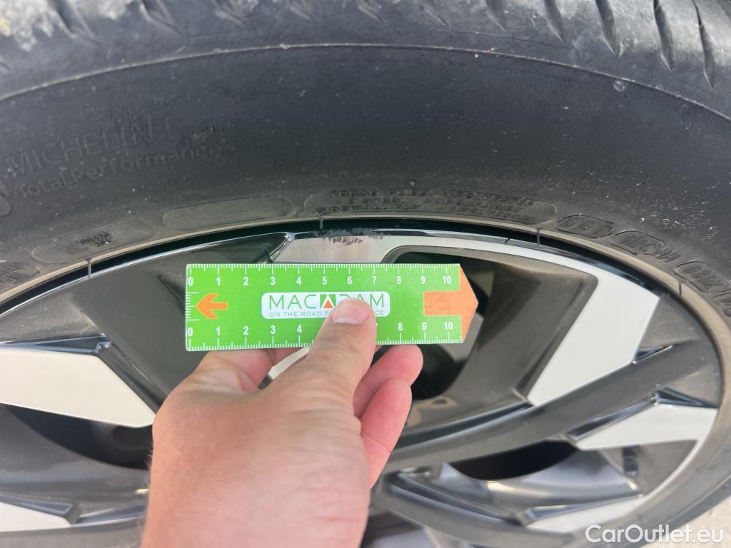  KIA  Sportage  GT-Line Plug-in Hybrid 4WD 1.6 T-GDI 265CV AT6 E6d #6