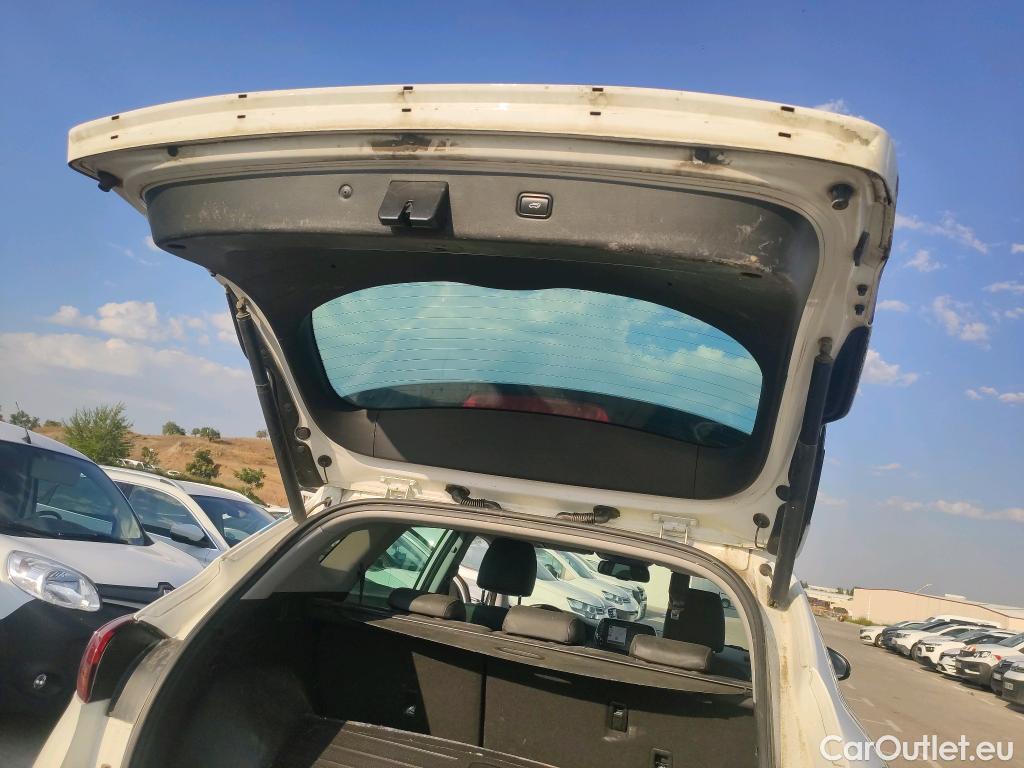  Hyundai  Tucson HYUNDAI  / 2018 / 5P / todoterreno 2.0 CRDI 136kW (185CV) 48V Style AT 4X4 #27